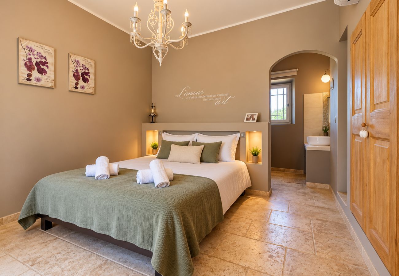 Villa in Apt - Luma