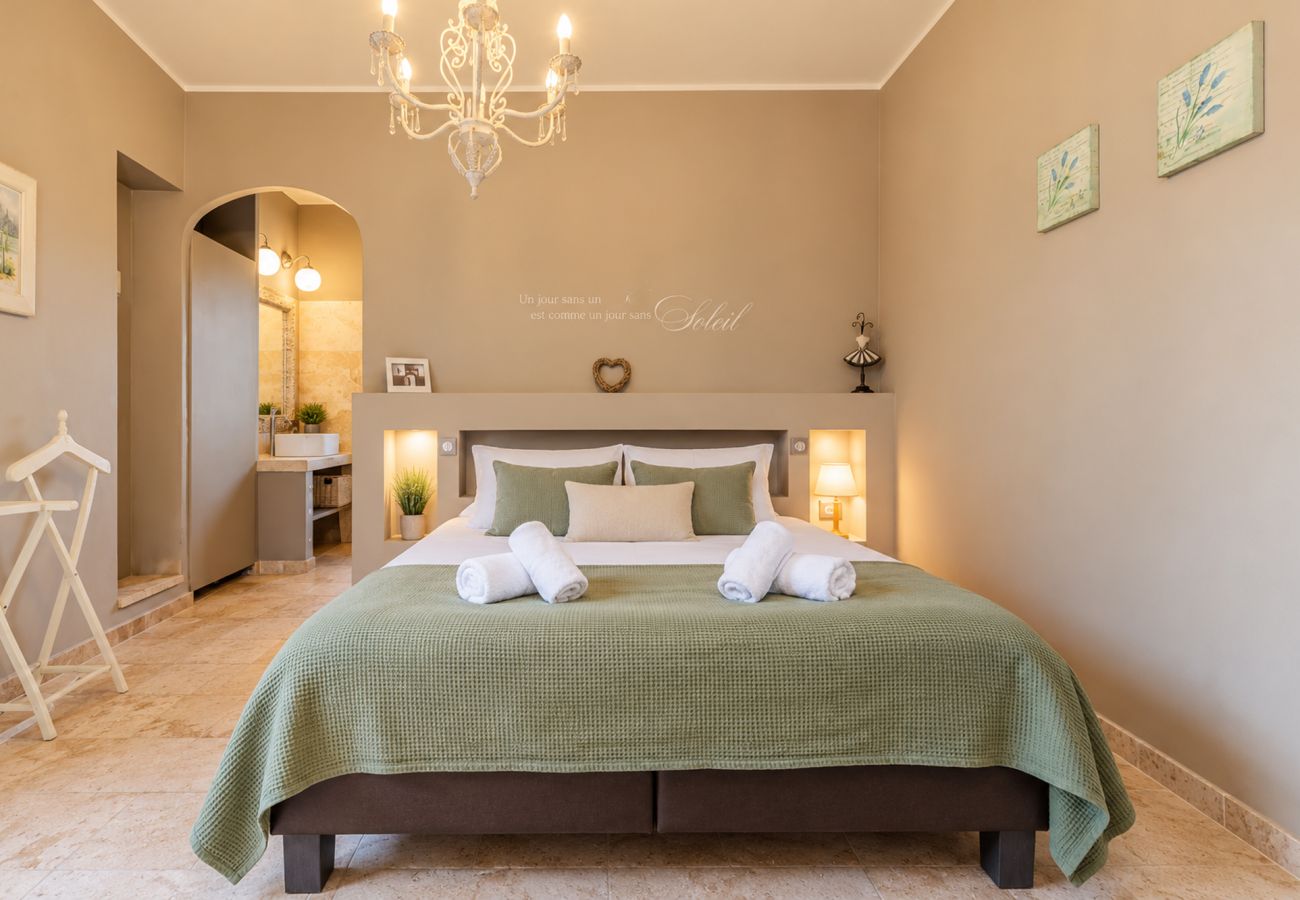 Villa in Apt - Luma