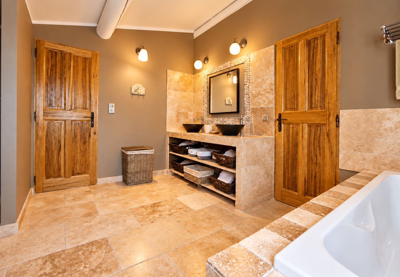 Villa in Apt - Liora