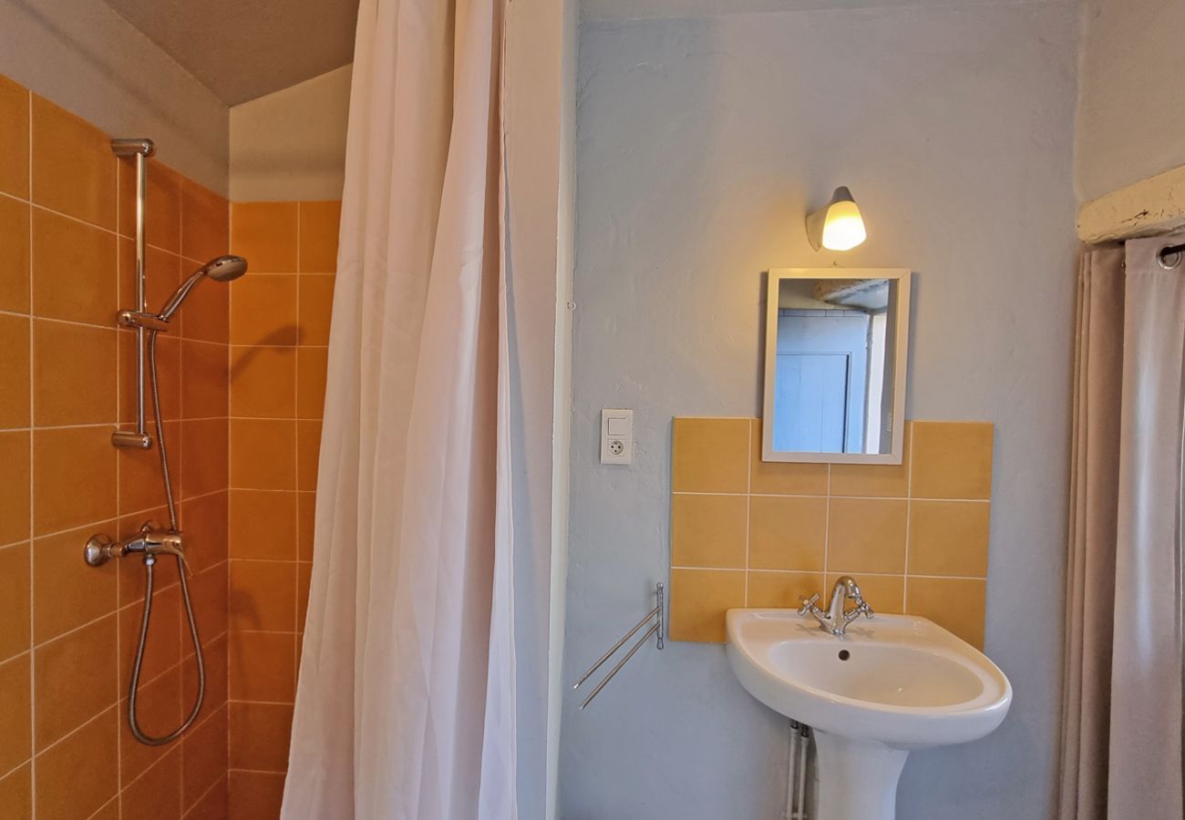 Villa in Saint-Césaire-de-Gauzignan - La Vigneronne