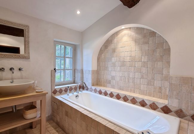 Villa in Grimaud - La Colline d’Or Villa in Grimaud - La Colline d’Or