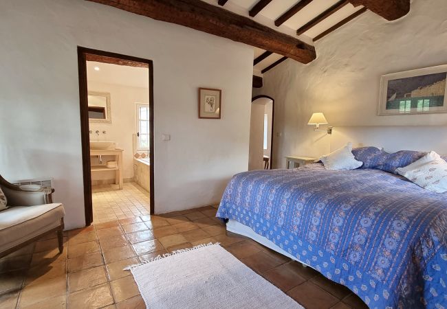 Villa in Grimaud - La Colline d’Or Villa in Grimaud - La Colline d’Or