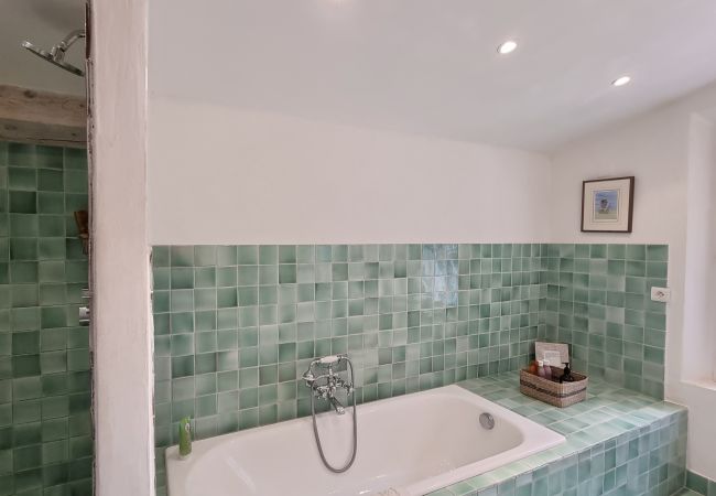 Villa in Grimaud - La Colline d’Or Villa in Grimaud - La Colline d’Or