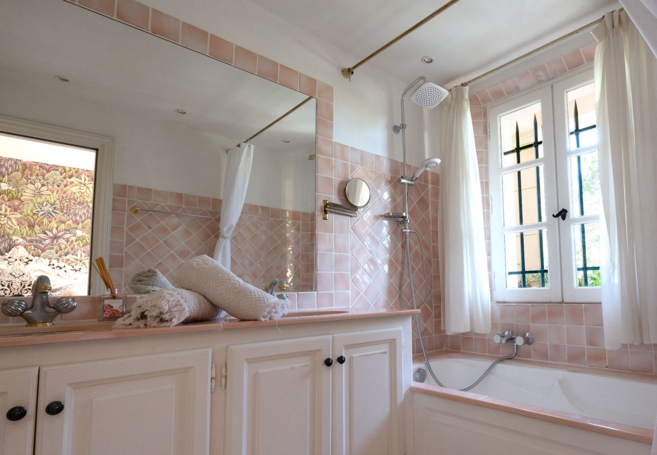 Villa in Grimaud - La Vie en Rose de Beauvallon