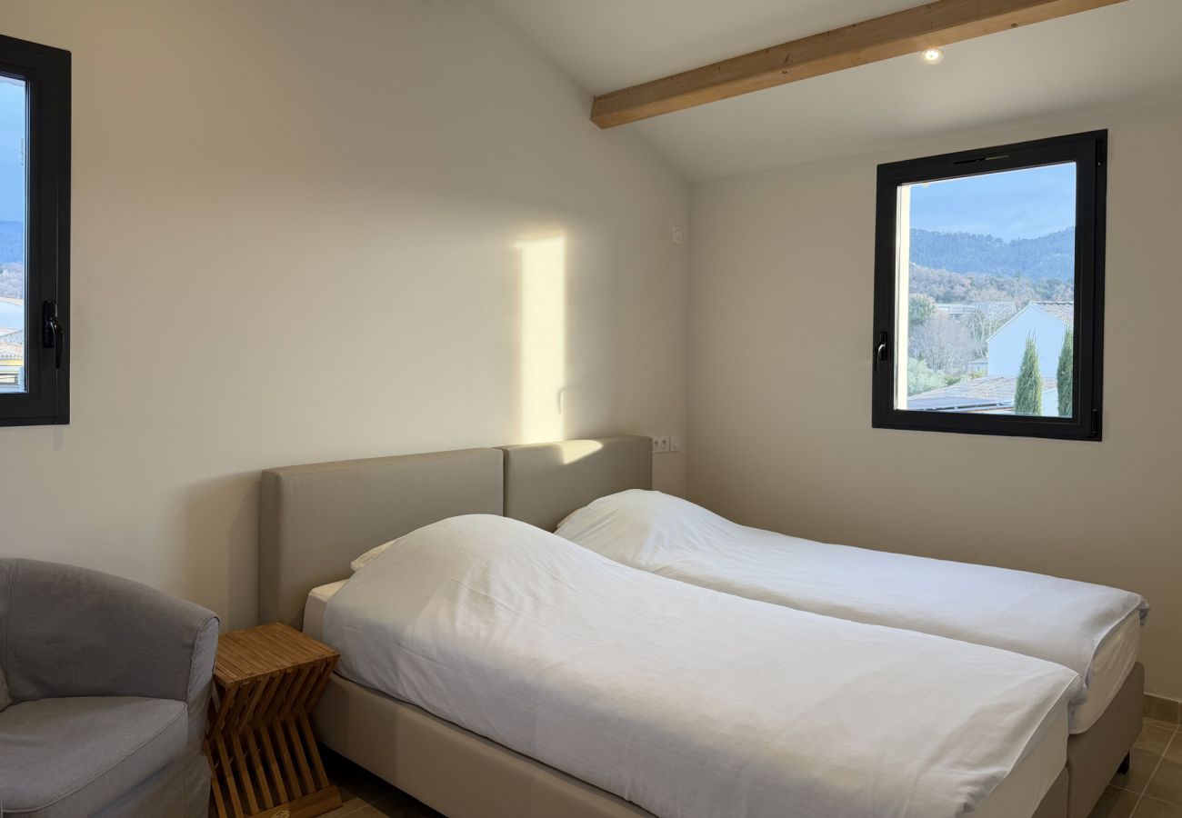 Villa in Malaucène - Beaumont