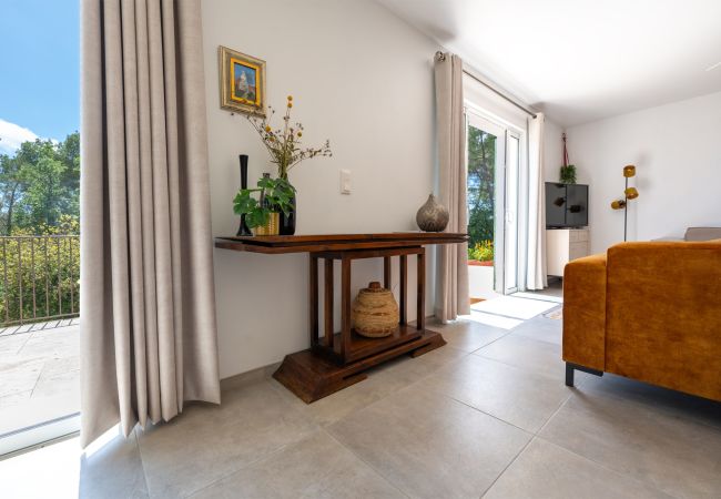 Villa in Tourretes sur Loup - Mas des Violettes Villa in Tourretes sur Loup - Mas des Violettes