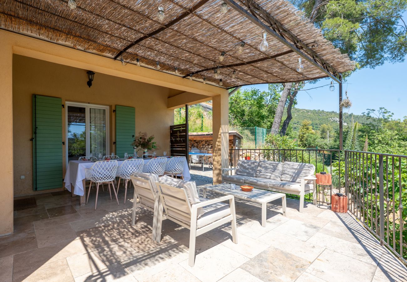 Villa in Tourretes sur Loup - Mas des Violettes