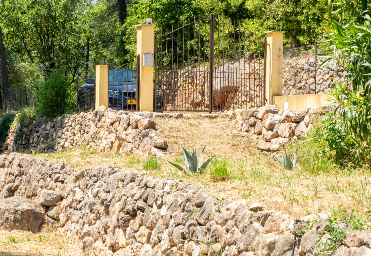 Villa in Tourretes sur Loup - Mas des Violettes