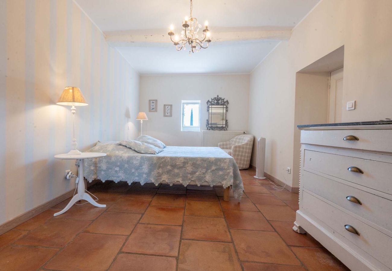 Villa in Viols-en-Laval - Mas de l'Avit