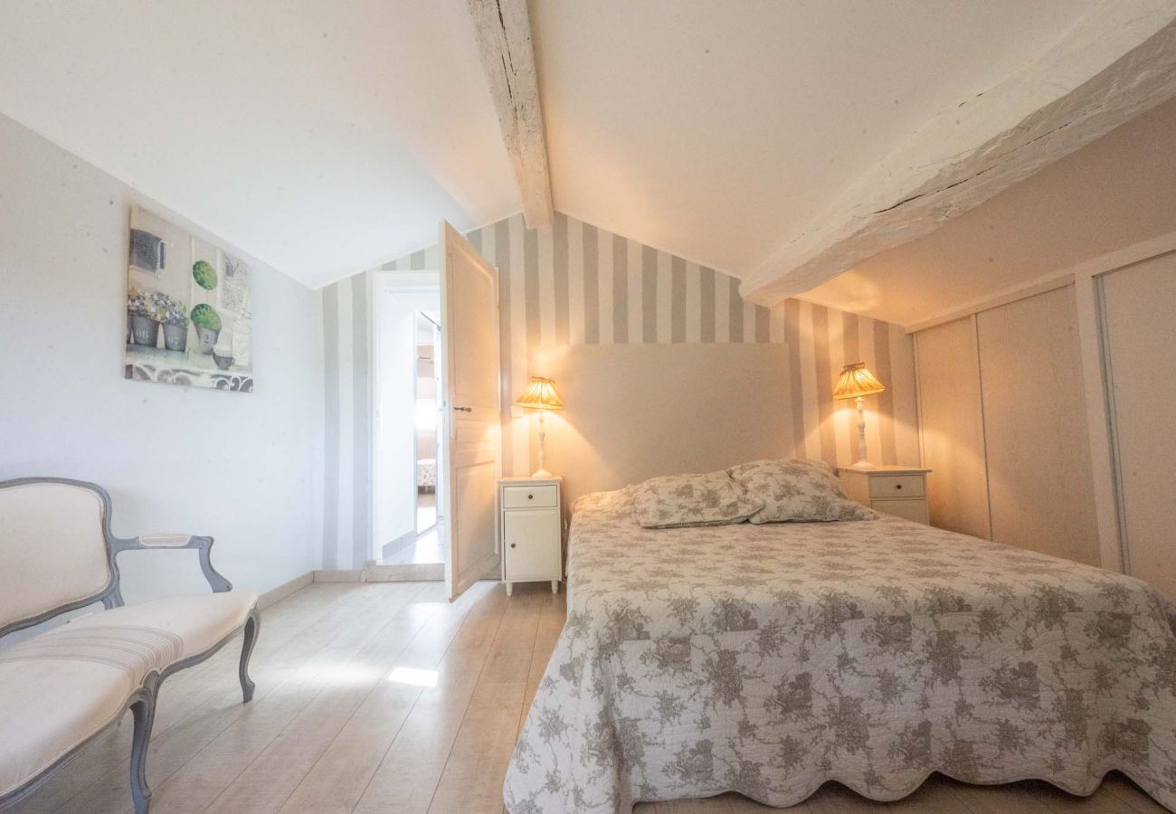 Villa in Viols-en-Laval - Mas de l'Avit