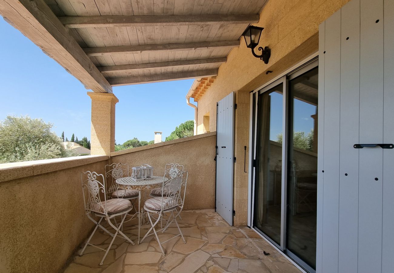 Villa in Saint-Quentin-la-Poterie - Jardin d’Uzès