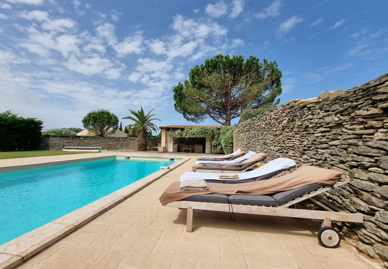 Villa in Saint-Quentin-la-Poterie - Jardin d’Uzès