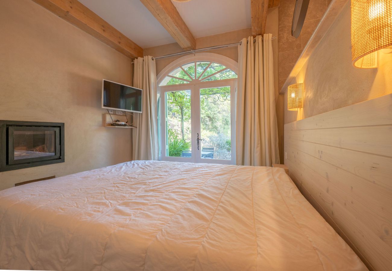 Villa in Cotignac - La Bergerie Caseneuve