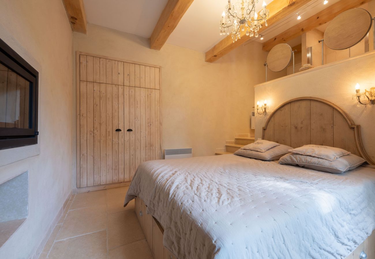 Villa in Cotignac - La Bergerie Caseneuve
