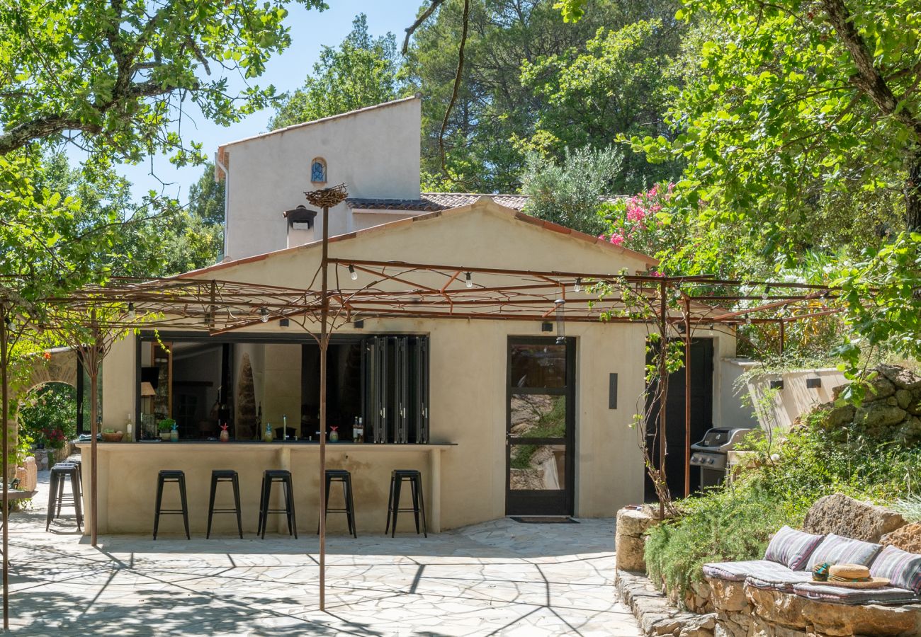Villa in Cotignac - La Bergerie Caseneuve