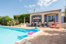 Villa in Escales - La Belle Epoque