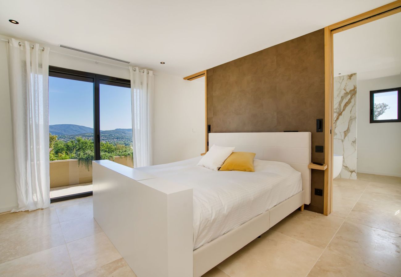 Villa in Grimaud - Peridron