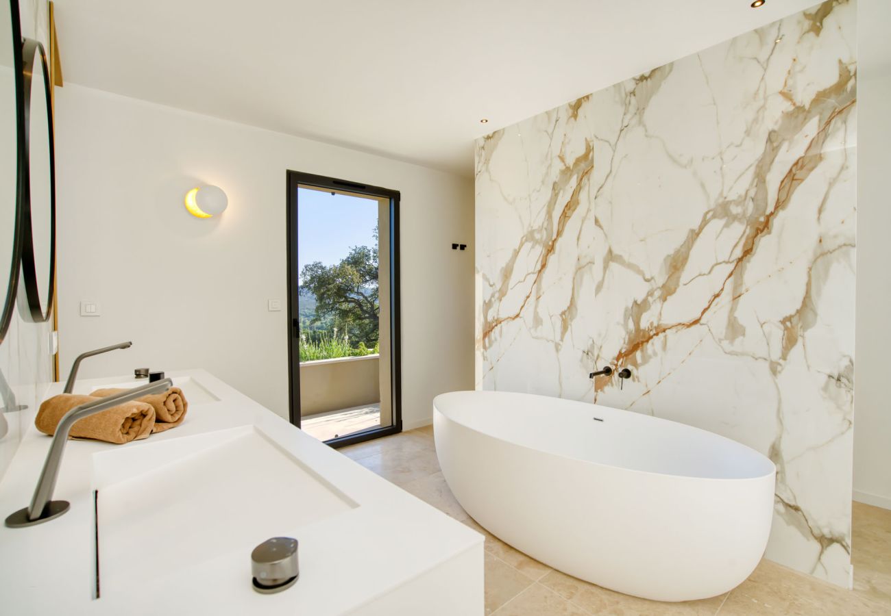 Villa in Grimaud - Peridron