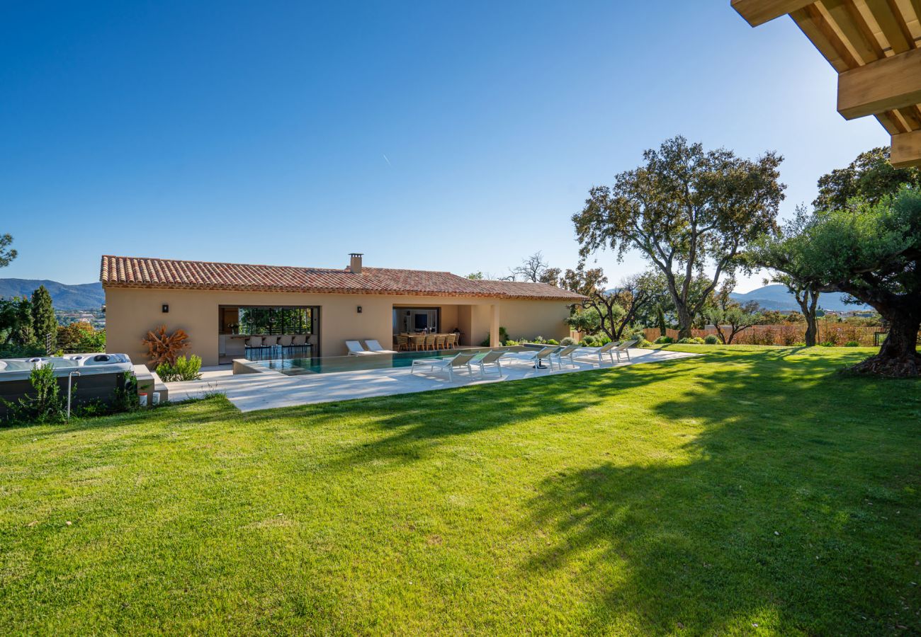 Villa in Grimaud - Peridron