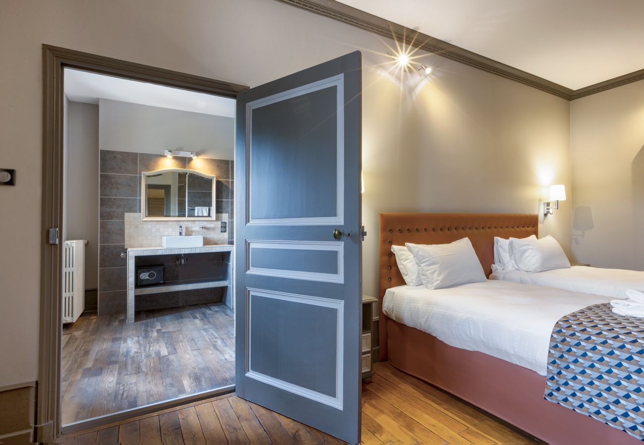 Villa in Cuisery - Château de Montrevost