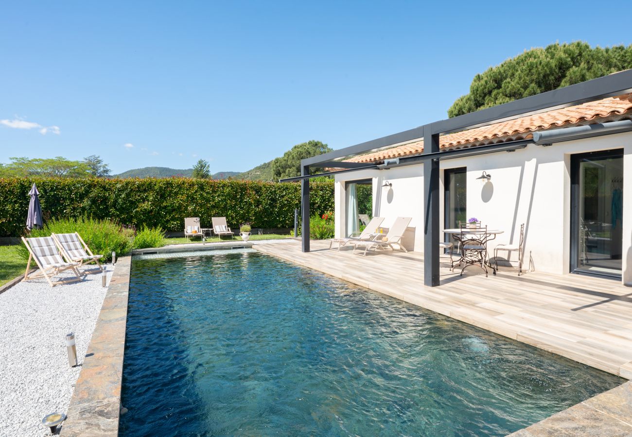 Villa in Le Plan-de-la-Tour - La Perle Blanche