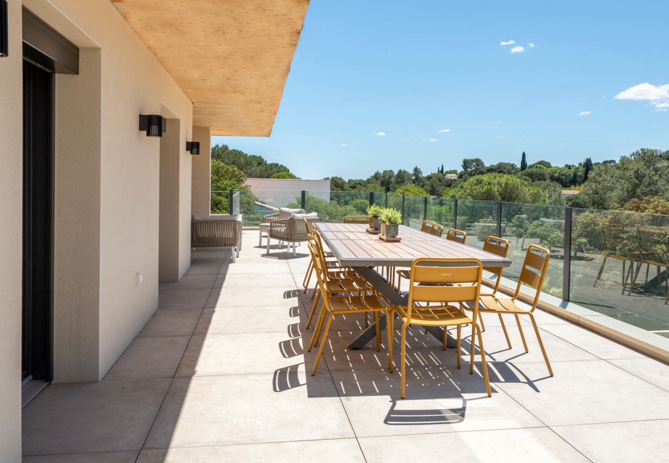 Villa in Nîmes - garrigues