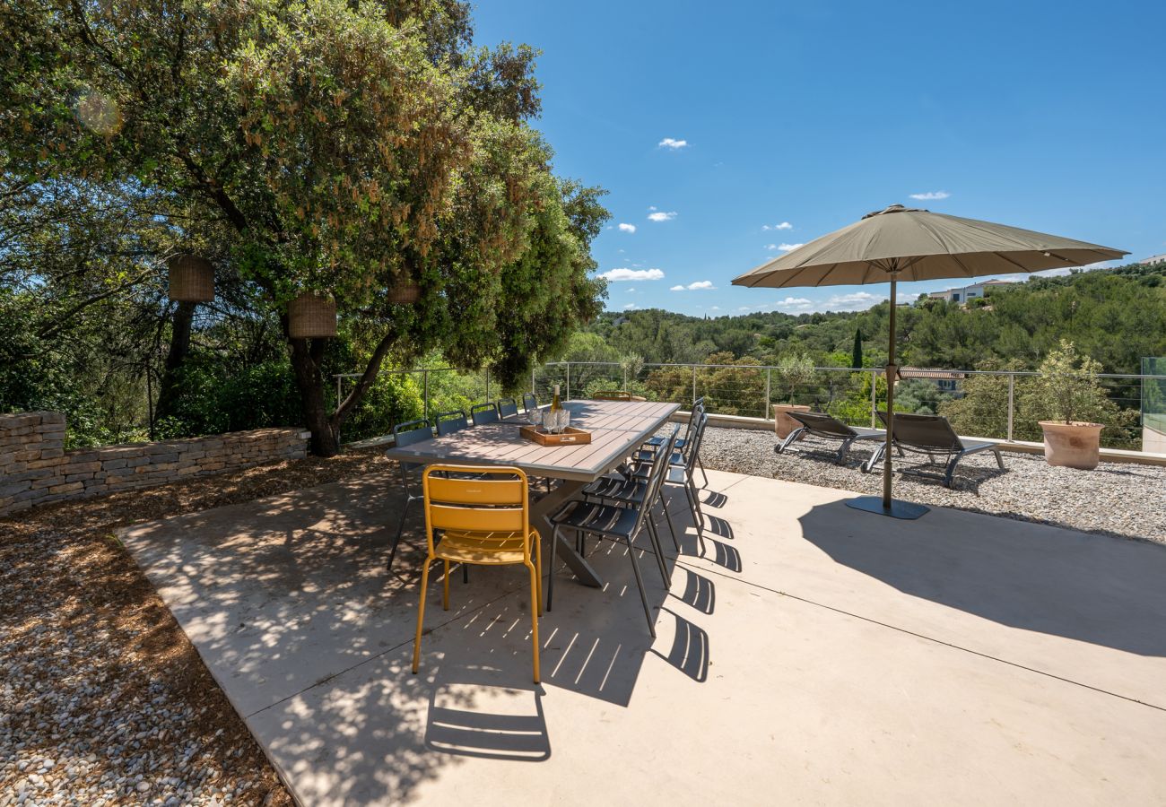 Villa in Nîmes - garrigues