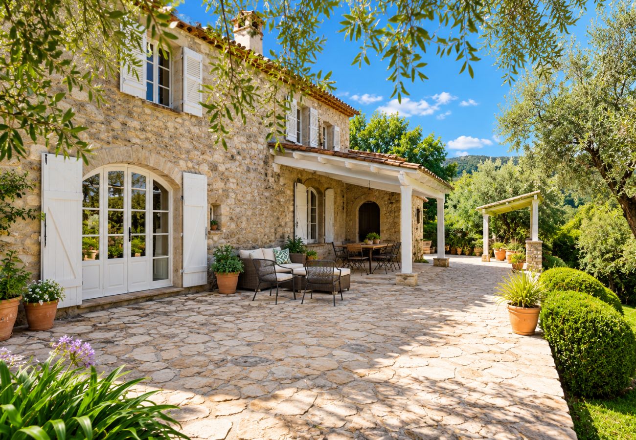 Villa in Le Rouret - La Bergerie
